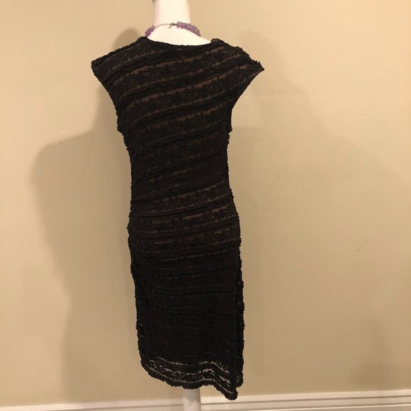 Black Lace Studio M dress - Picture 3 of 7